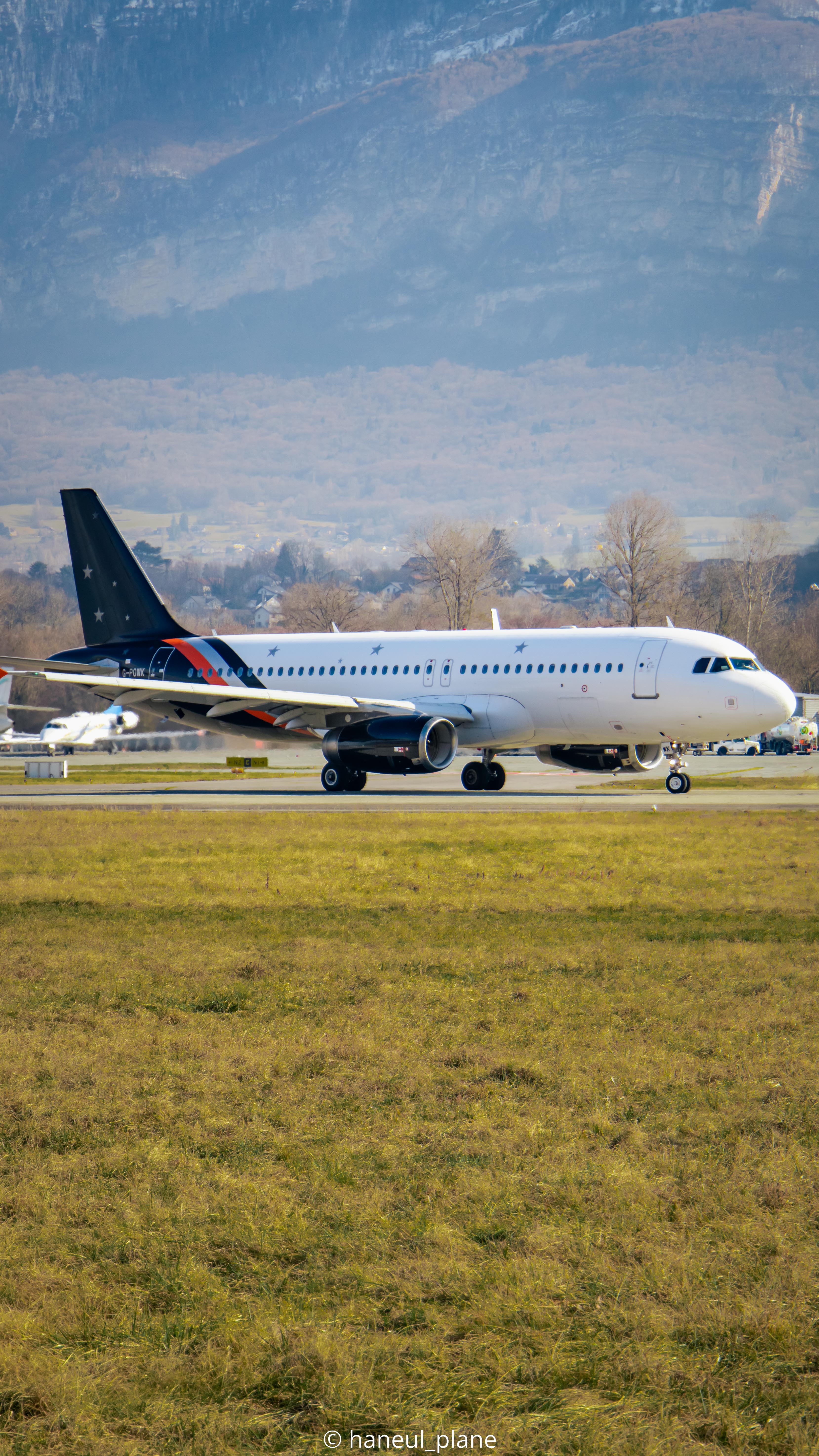 Airbus A320 de Titan Airways